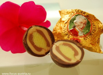 Mirabellkug 360x264 Тестируем австрийский шоколад: конфеты Моцарта 