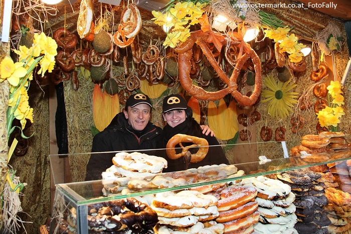 OM13 Brezel www.ostermarkt.co .at FotoFally Пасхальные традиции и ярмарки в Австрии